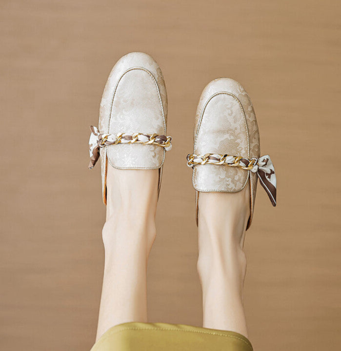 Floral Jacquard Chain Detail Pointed Toe Flat Mules