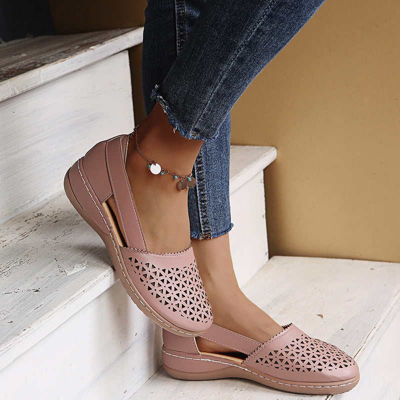 Round Toe Wedge Hole Sandals