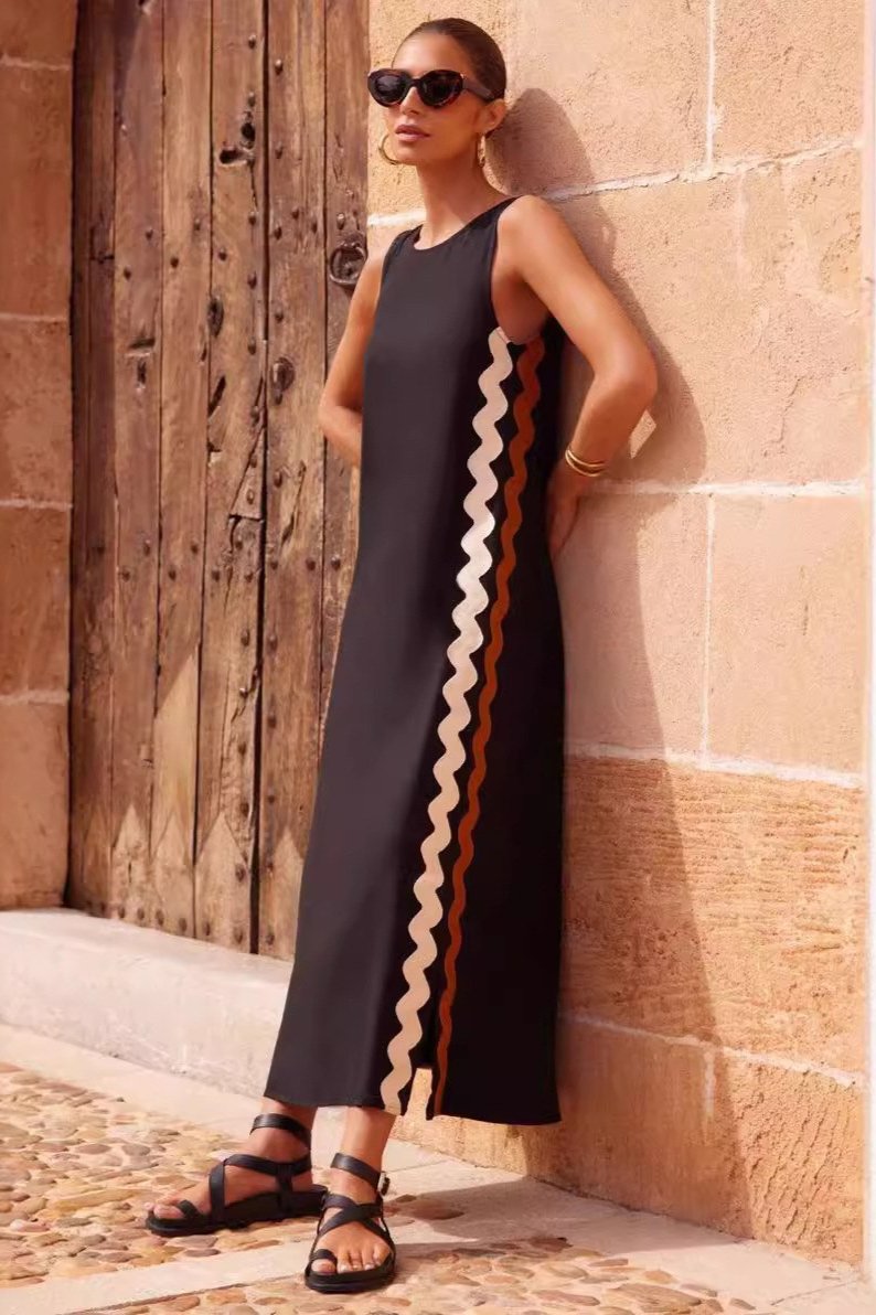 Scalloped Side Trim Sleeveless A-Line Shift Midi Dress