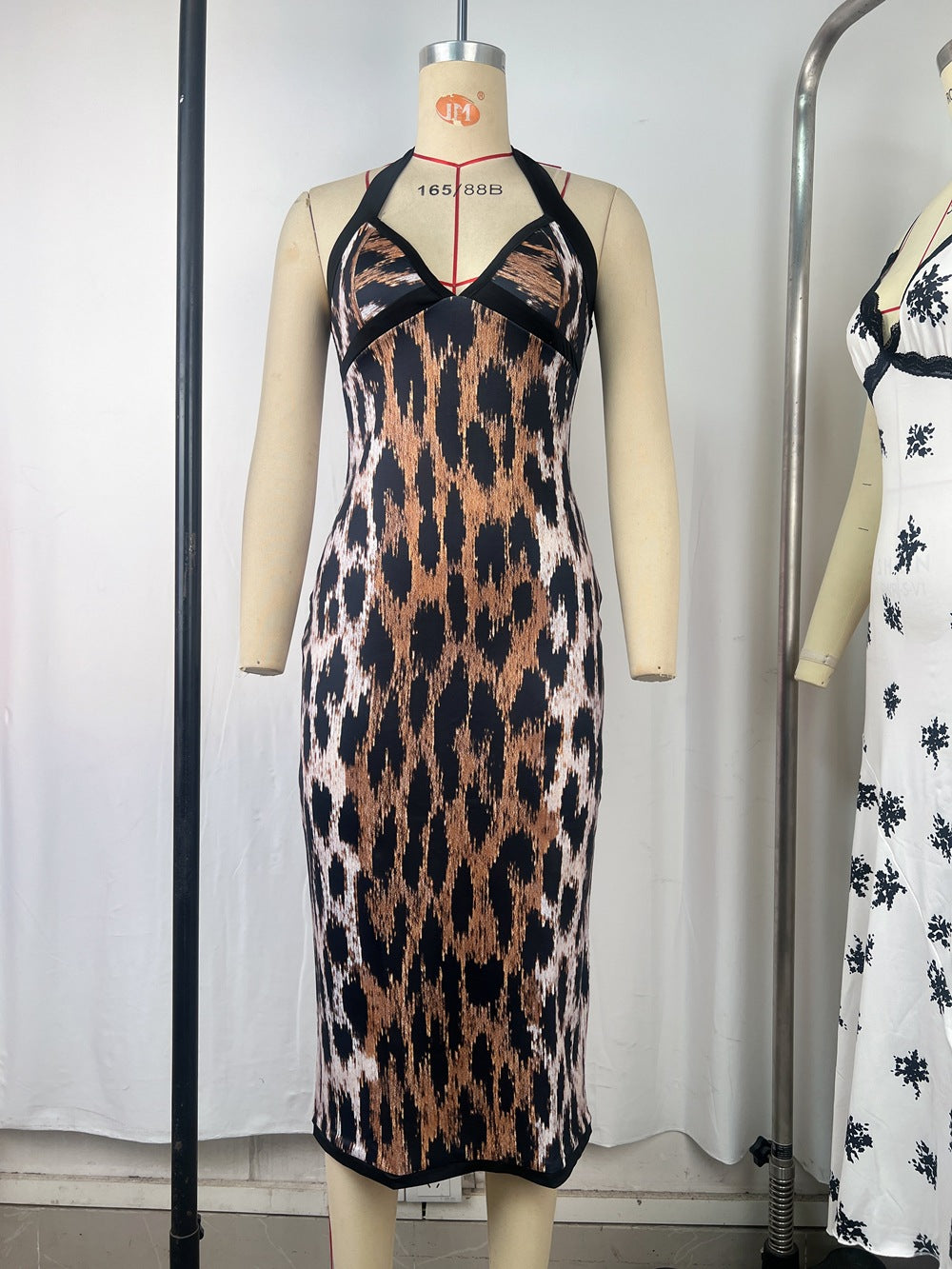 Leopard Print Contrast Trim Halter Neck Sleeveless Bodycon Maxi Dress 5