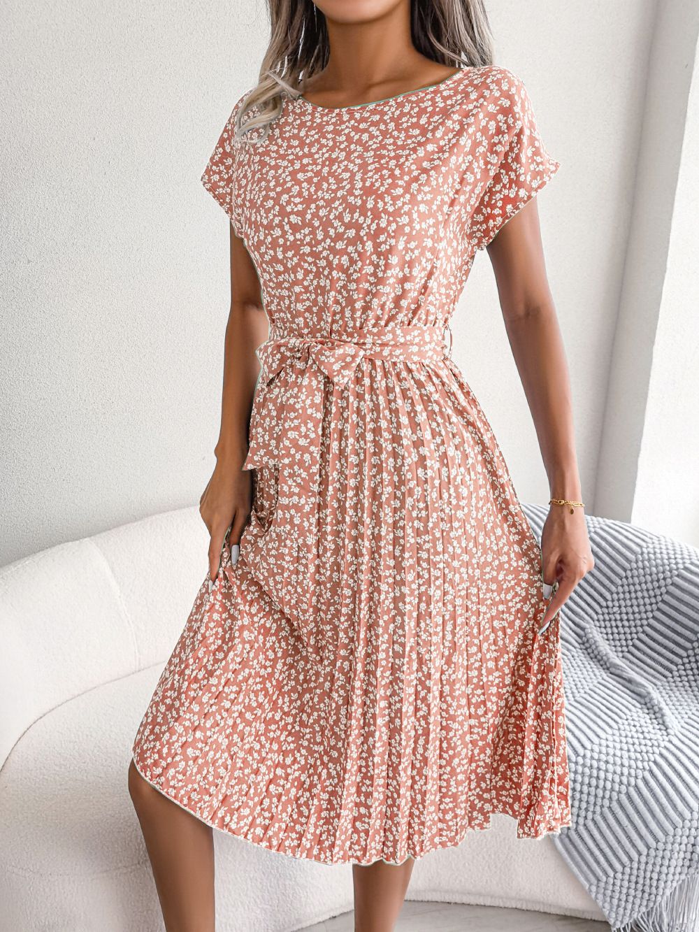 Simone Luxe Floral Dress Chic Silhouette Collection