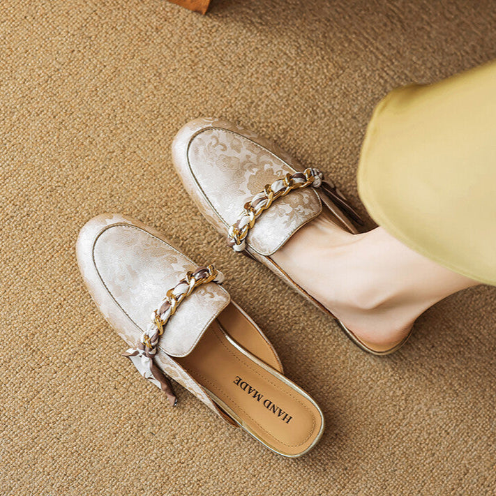 Floral Jacquard Chain Detail Pointed Toe Flat Mules