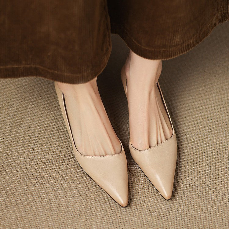 Pointed Toe Kitten Heel Pumps