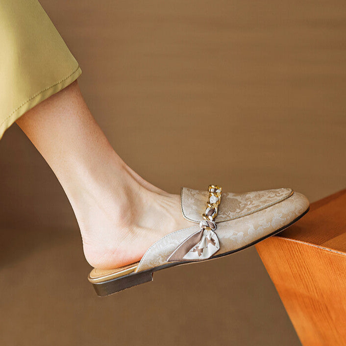 Floral Jacquard Chain Detail Pointed Toe Flat Mules
