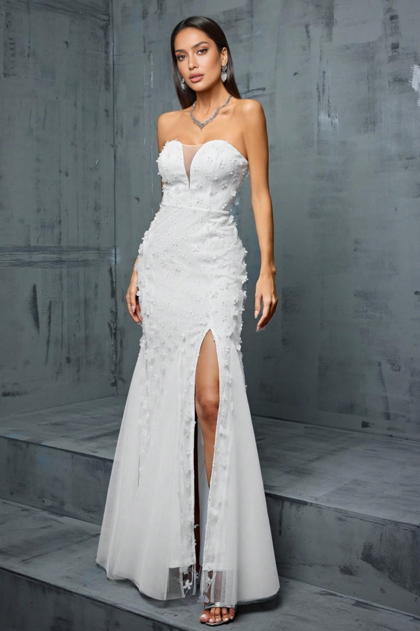 Zenoa V-Neck Fishtail Mesh Maxi Dress - View 2