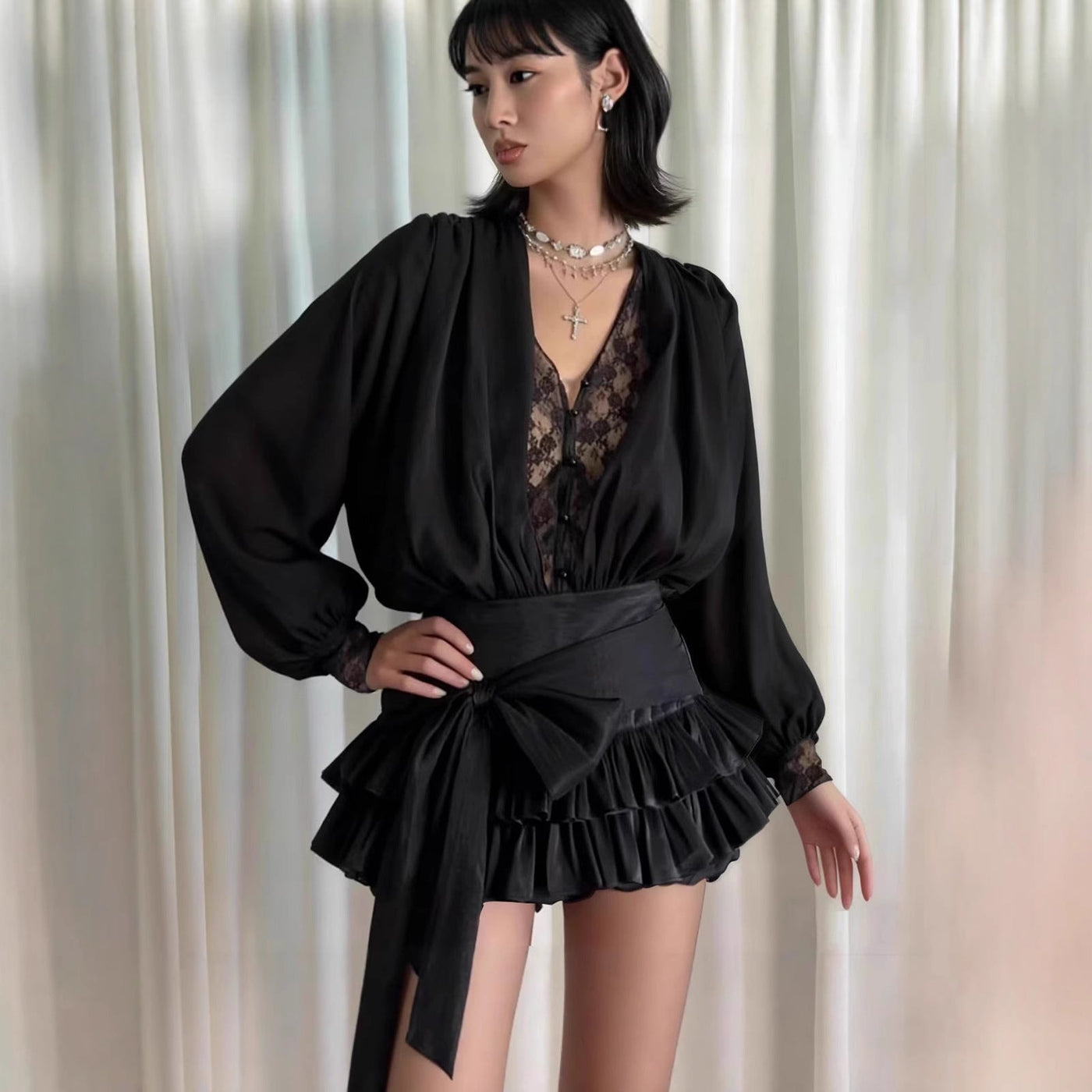 Autumn French Pure Lace Splicing Sexy V neck Long Sleeve Dress - View 2