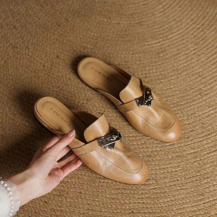 Buckle Detail Round Toe Flat Mules
