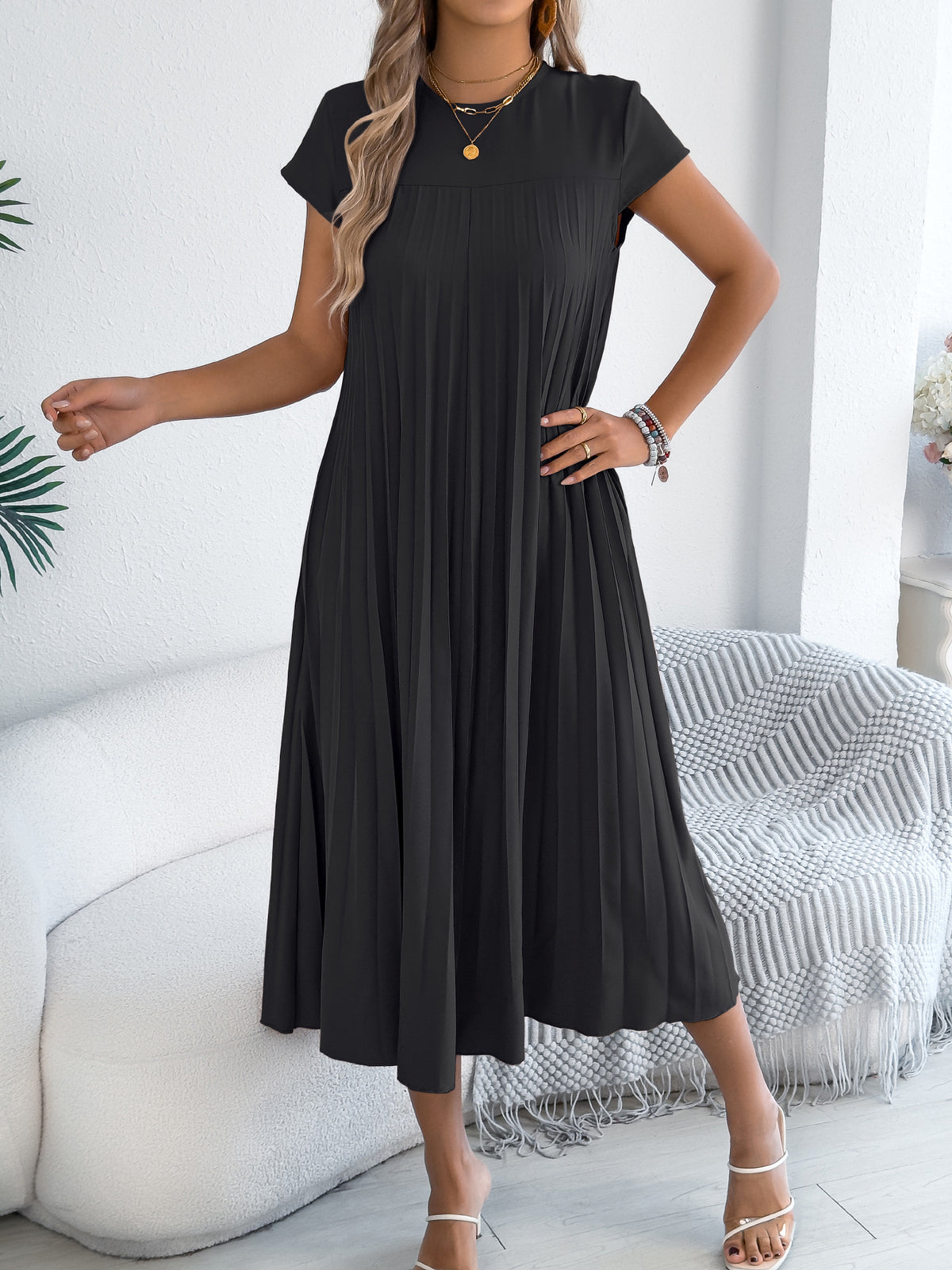 Round Neck Cap Sleeve Pleated A-Line Midi Dress 4