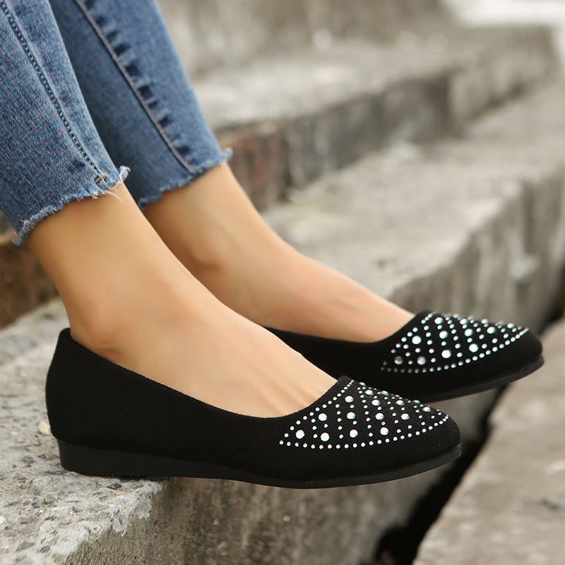 Frosted textured diamond-encrusted shallow flats