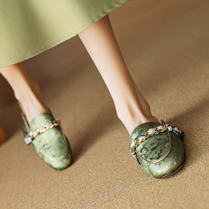 Floral Jacquard Chain Detail Pointed Toe Flat Mules