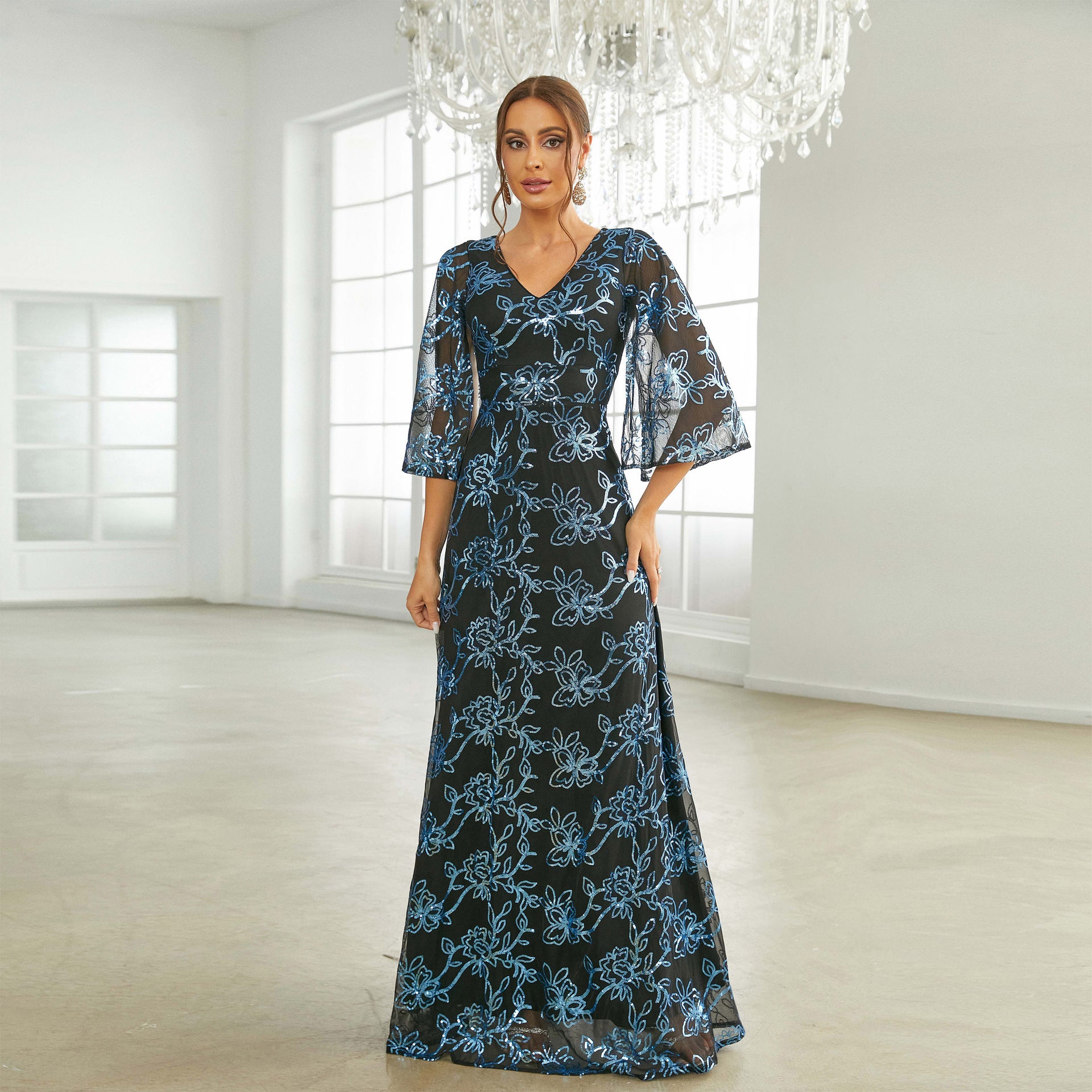 Sexy Long Sleeved Sequined V neck Annual Party Party Evening Dress Bridesmaid Dress for Women