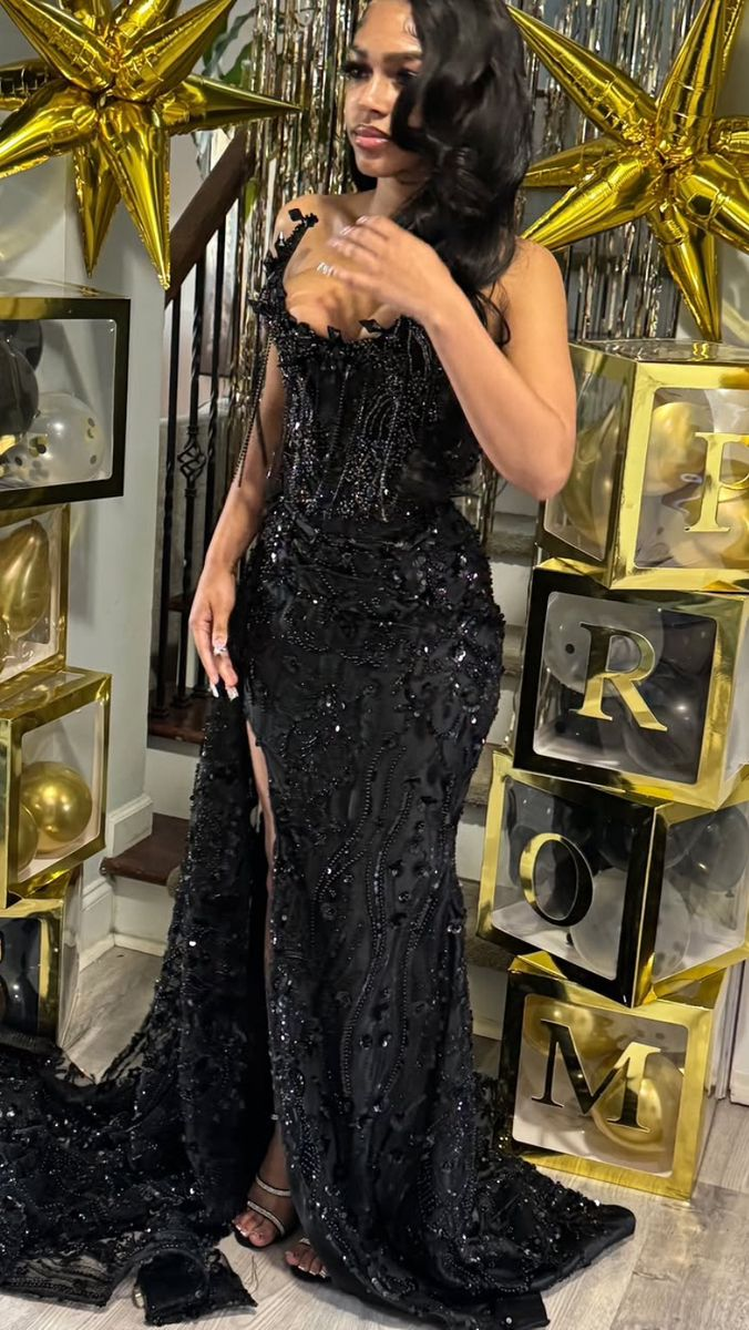 Gorgeous Black Lace Beaded Mermaid Slit Evening Dress Prom Gown S202