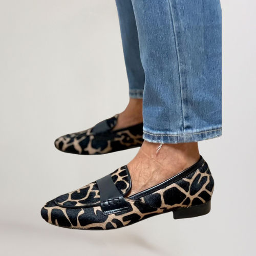 Leopard Print Pointed Toe Flat Loafers