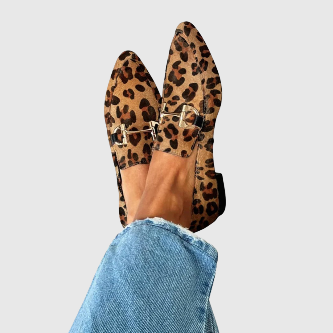 Leopard Print Pointed Toe Buckle Loafers