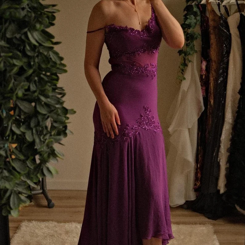 Newest Plum Purple Spaghetti Straps Prom Dress Spaghetti Straps Chiffon Appliques Party Evening Gown cc1600
