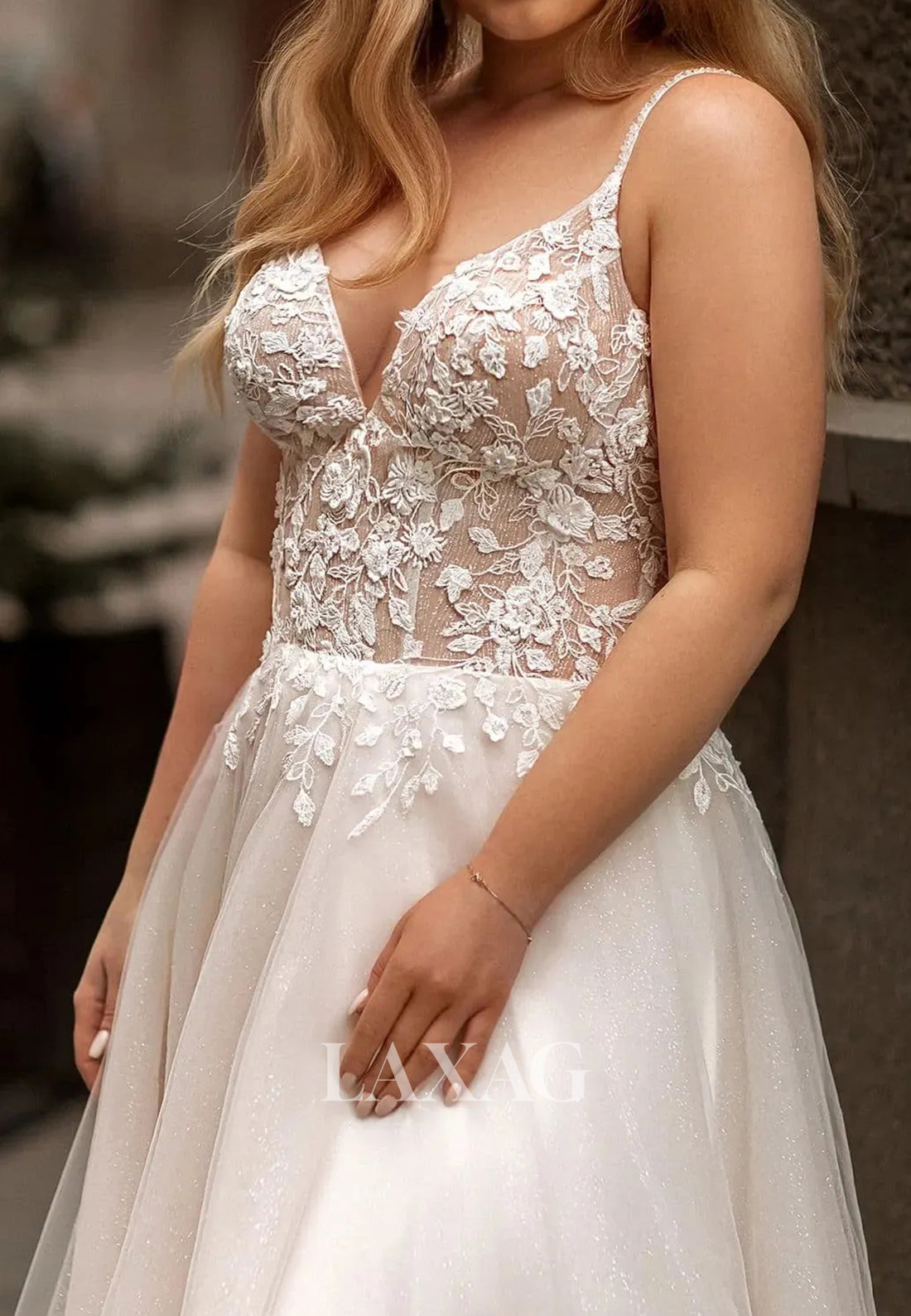 Deep V-Neck Spaghetti Straps Sleeveless Applique Glitter-Knit Pleated A-Line Wedding Dress