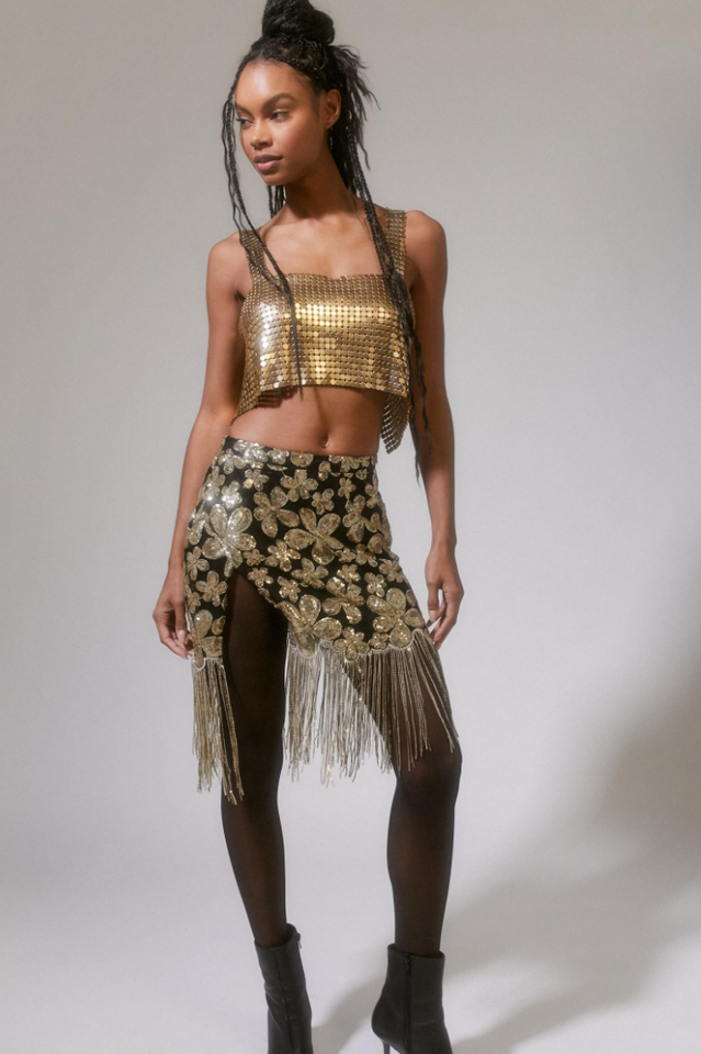 Metallic Sequin Chainmail Sweetheart Neck Wide Strap Crop Top 8