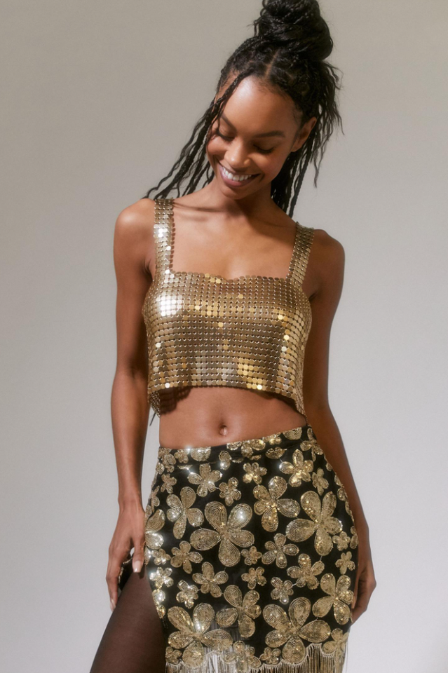 Metallic Sequin Chainmail Sweetheart Neck Wide Strap Crop Top 5