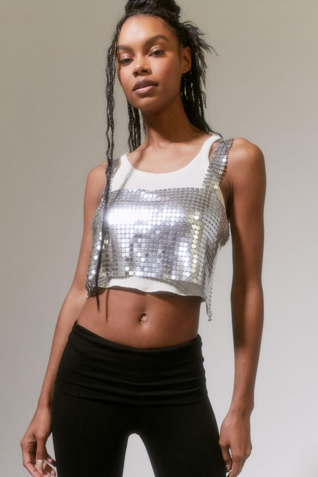 Metallic Sequin Chainmail Sweetheart Neck Wide Strap Crop Top 9