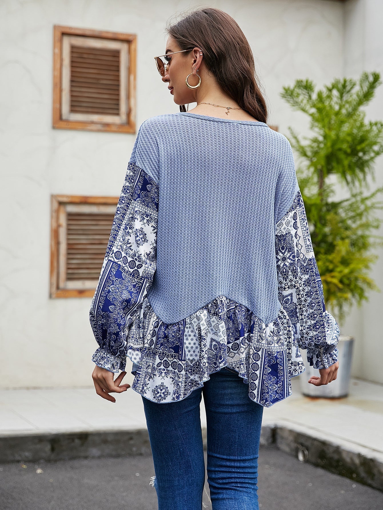 Round neck loose long sleeve top