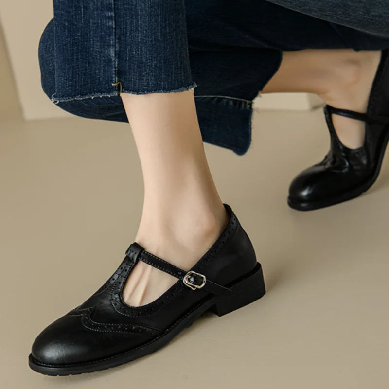 Round Toe Brogue T-Strap Buckle Mary Jane Flats