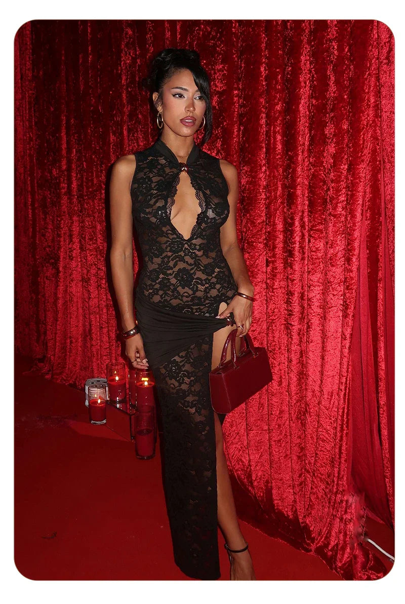 MARIA LACE MAXI DRESS