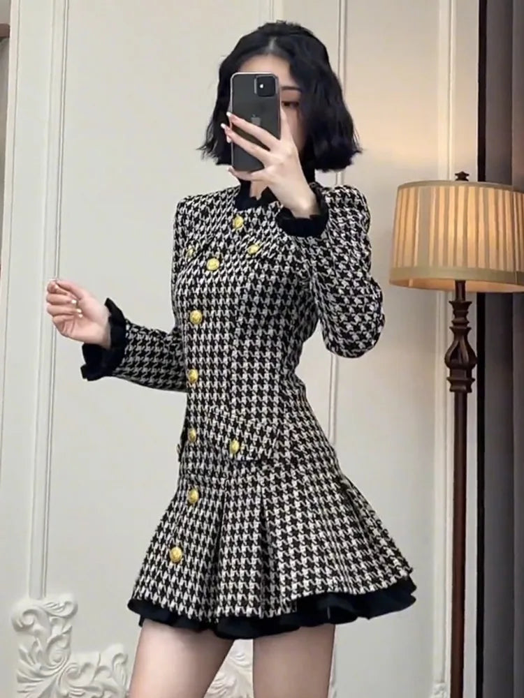 A Total Eclipse Of The Heart Skirt Set