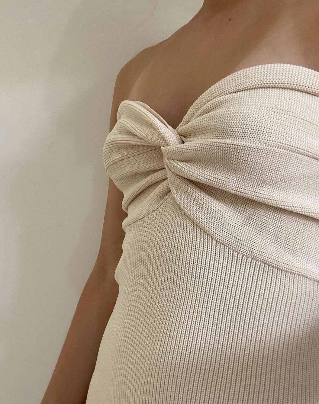 Knit Strapless Twist Front Sweetheart Neck Bodycon Midi Dress 21