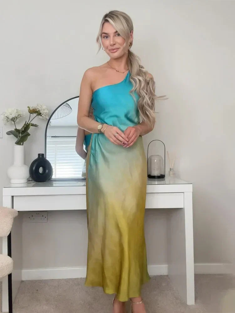 Madra Timeless and Elegant Summer Dress for Women Easy Wear Style
