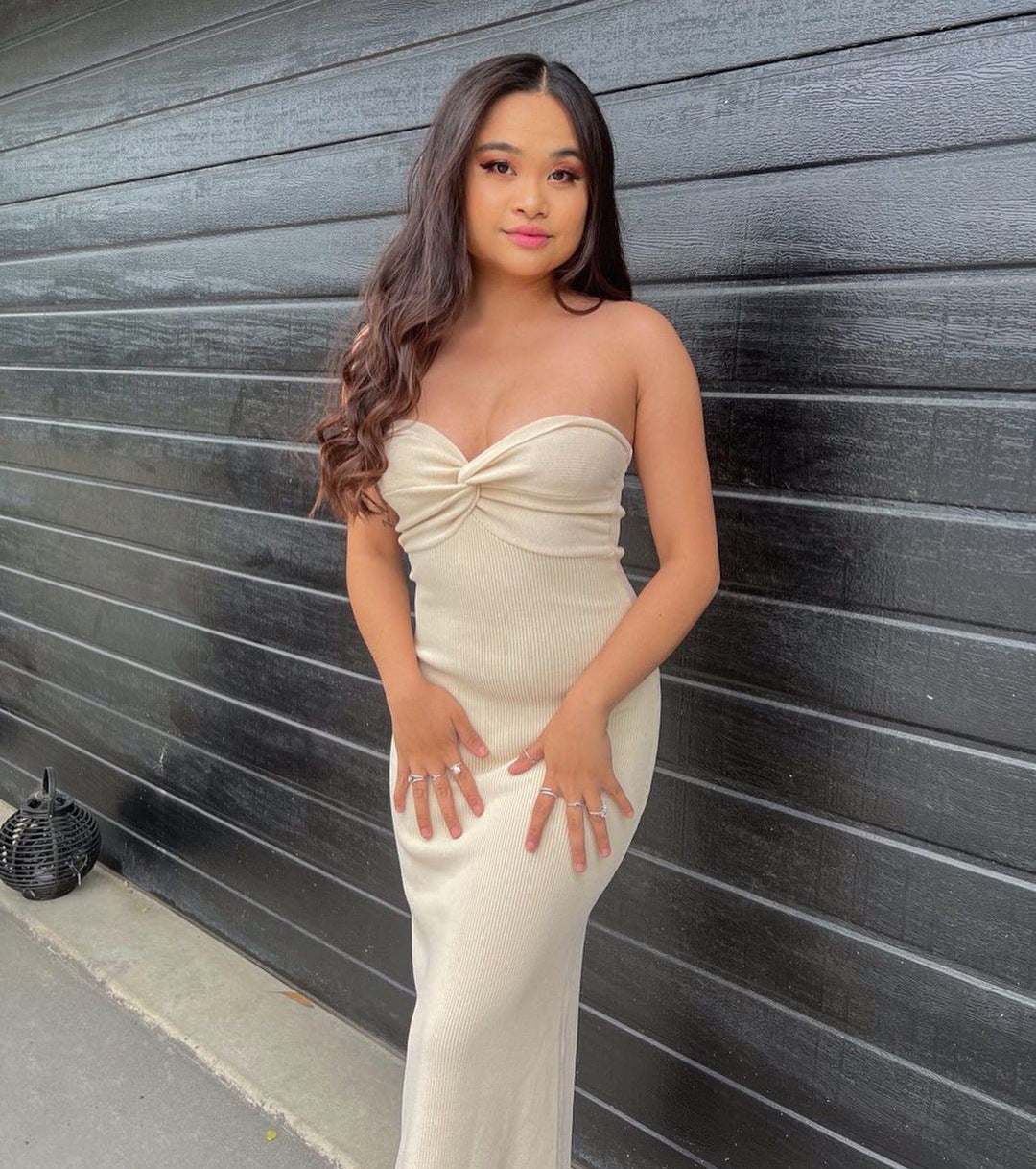 Knit Strapless Twist Front Sweetheart Neck Bodycon Midi Dress 22