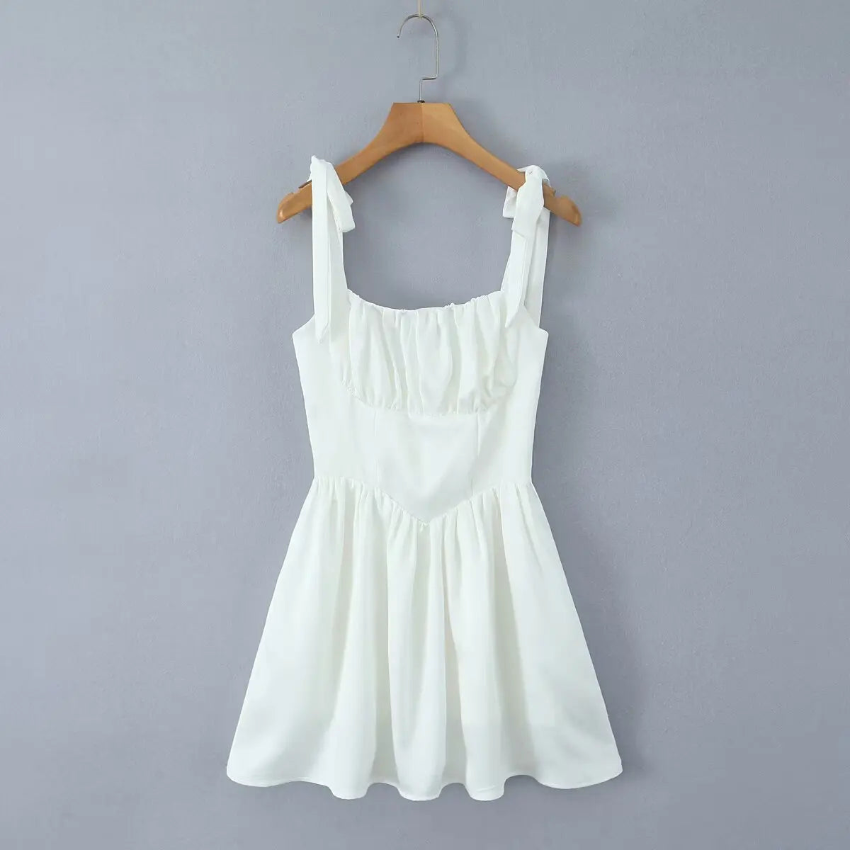 2025 Pleated Design Tie up Sleeveless Summer Dresses Women Solid Color Slim Fit Mini Dress Simple Fashion Party Dress