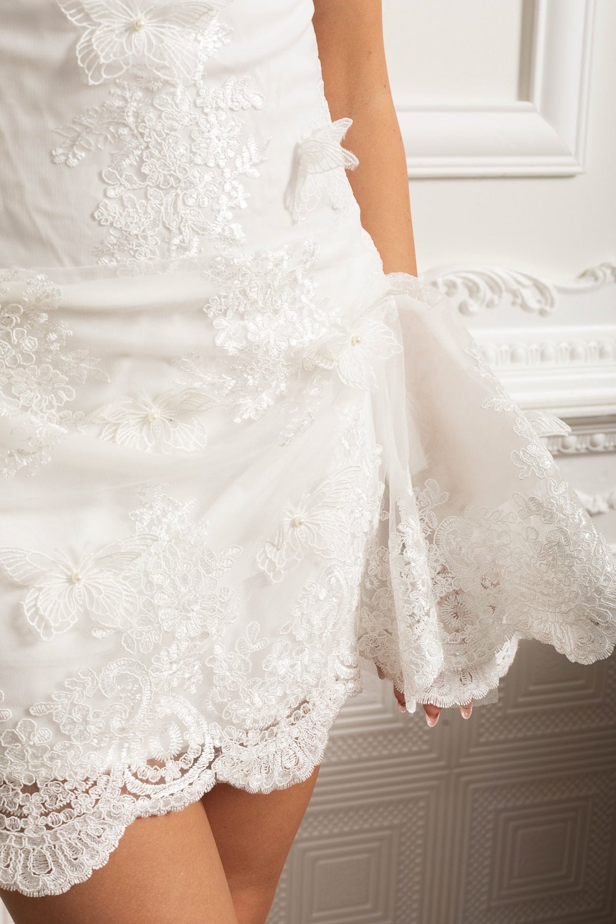 Strapless Sweetheart Embroidered Tulle Scalloped Hem Peplum Mini Dress 5