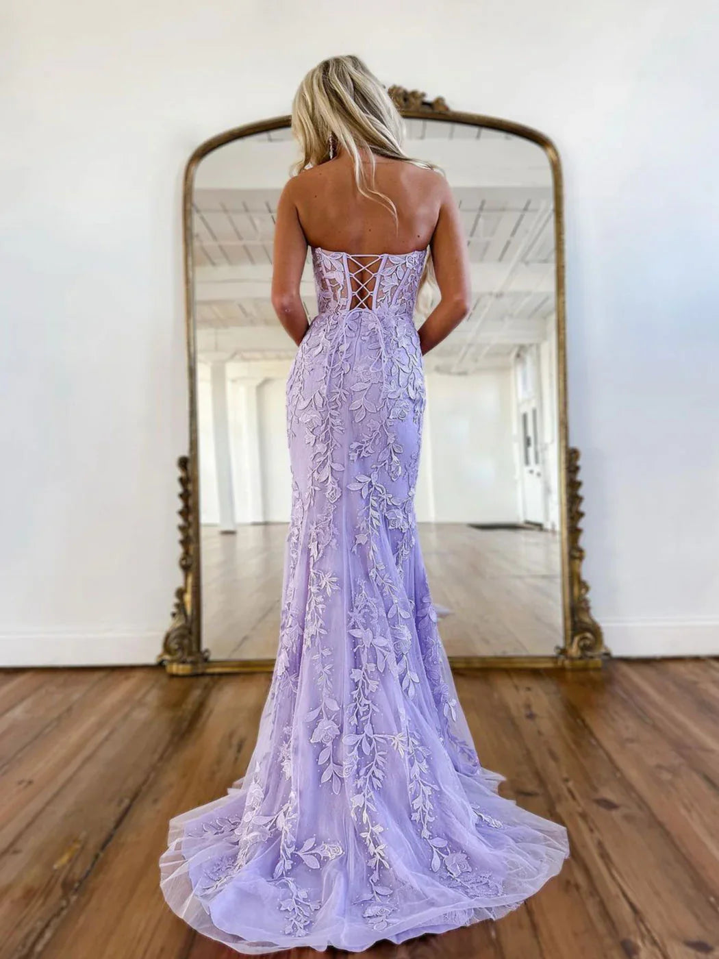 Elegant Mermaid Sleeveless Lace Lilac Evening Prom Dresses Long Prom Dresses SD1420
