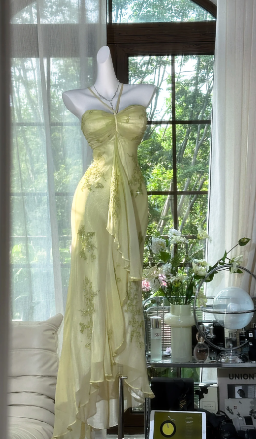 Vintage Halter Green Chiffon Beaded Mermaid Prom Dress Long Party Dress D941