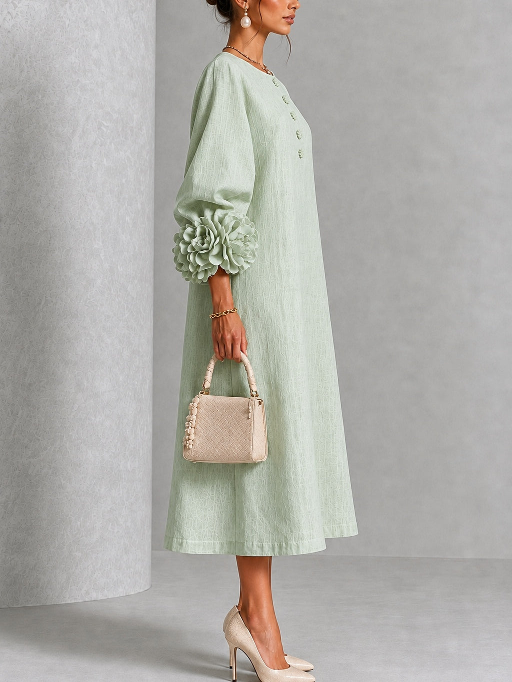 Sabine | Buttoned Floral Dress in Sage Green