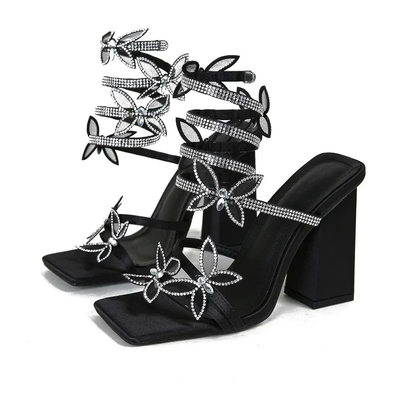 Open And Shut Pumps Sandals