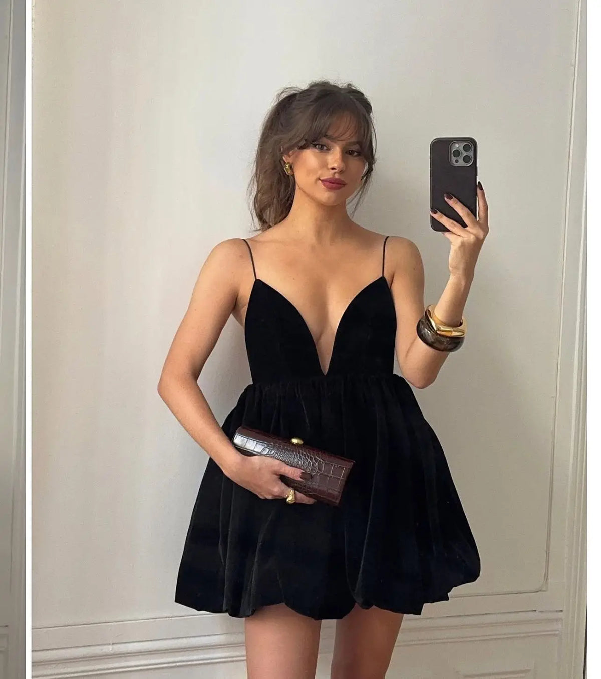 Velvet Deep V-Neck Spaghetti Strap Bubble Hem Mini Dress 3