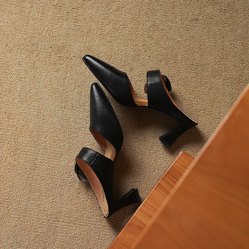 Pointed Toe Flower Buckle Block Heel Mules