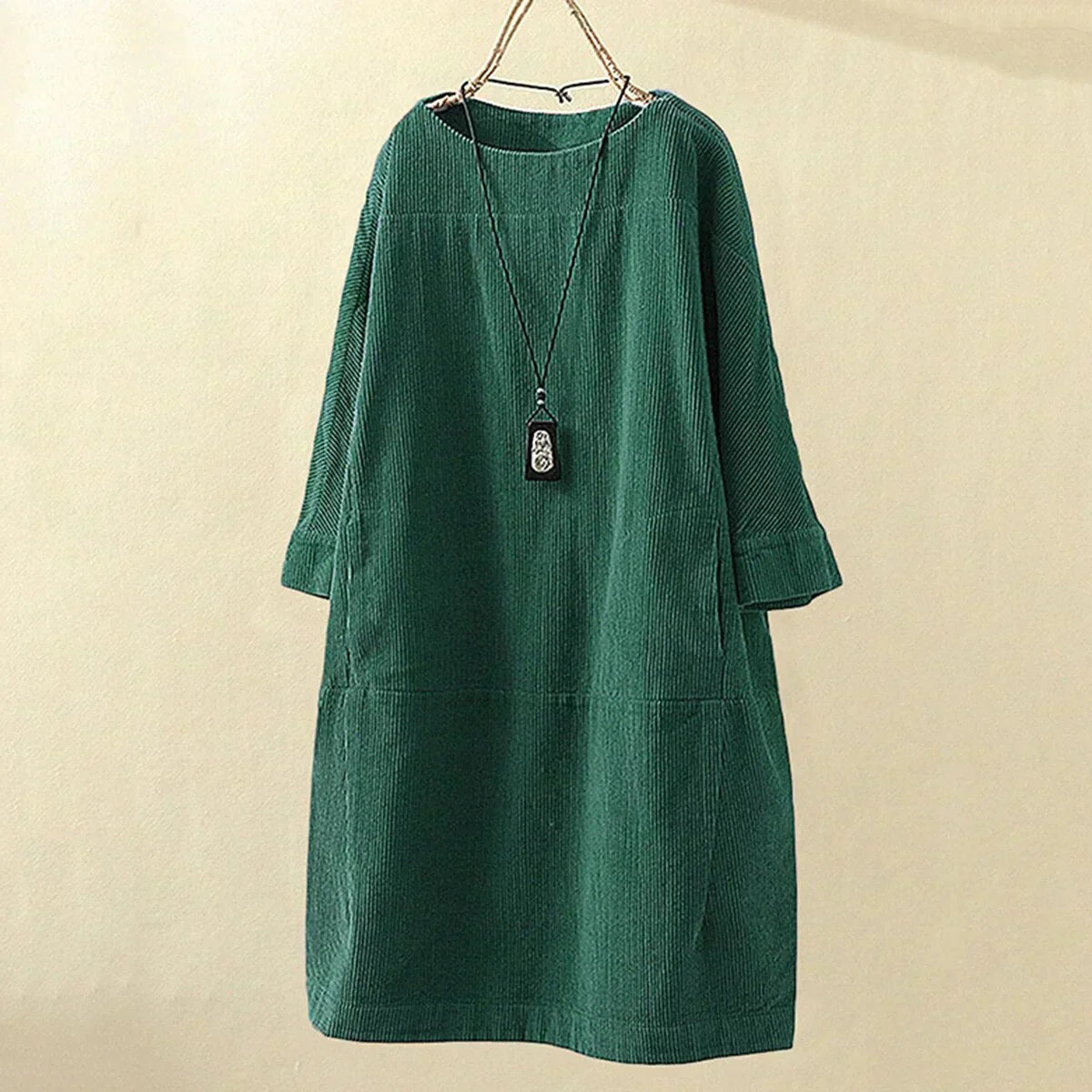 Cintia Velvet Dress Dress with Relaxed Fit and Streetwear Style