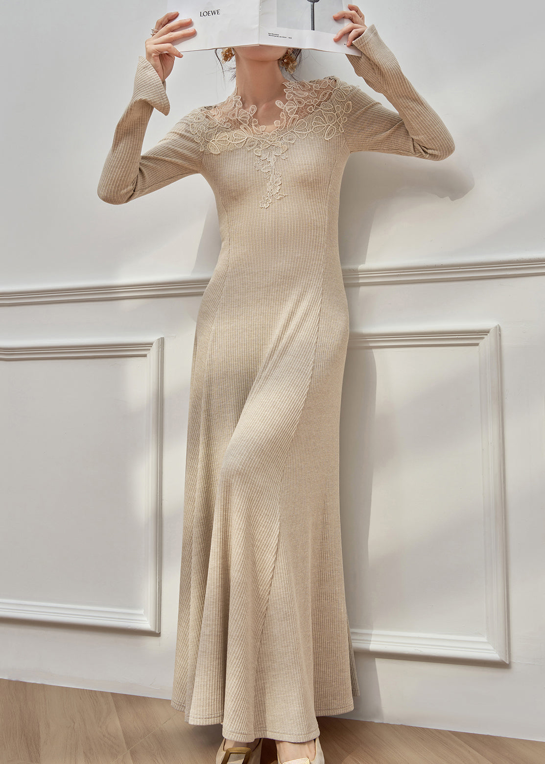 Slim Fit Oatmeal Lace Patchwork Knit Maxi Dresses Flare Sleeve