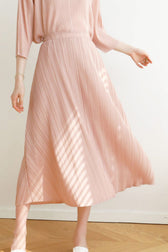 Pleated High Waist Skirt - Solid Color Pink / One Size Midi Dresses