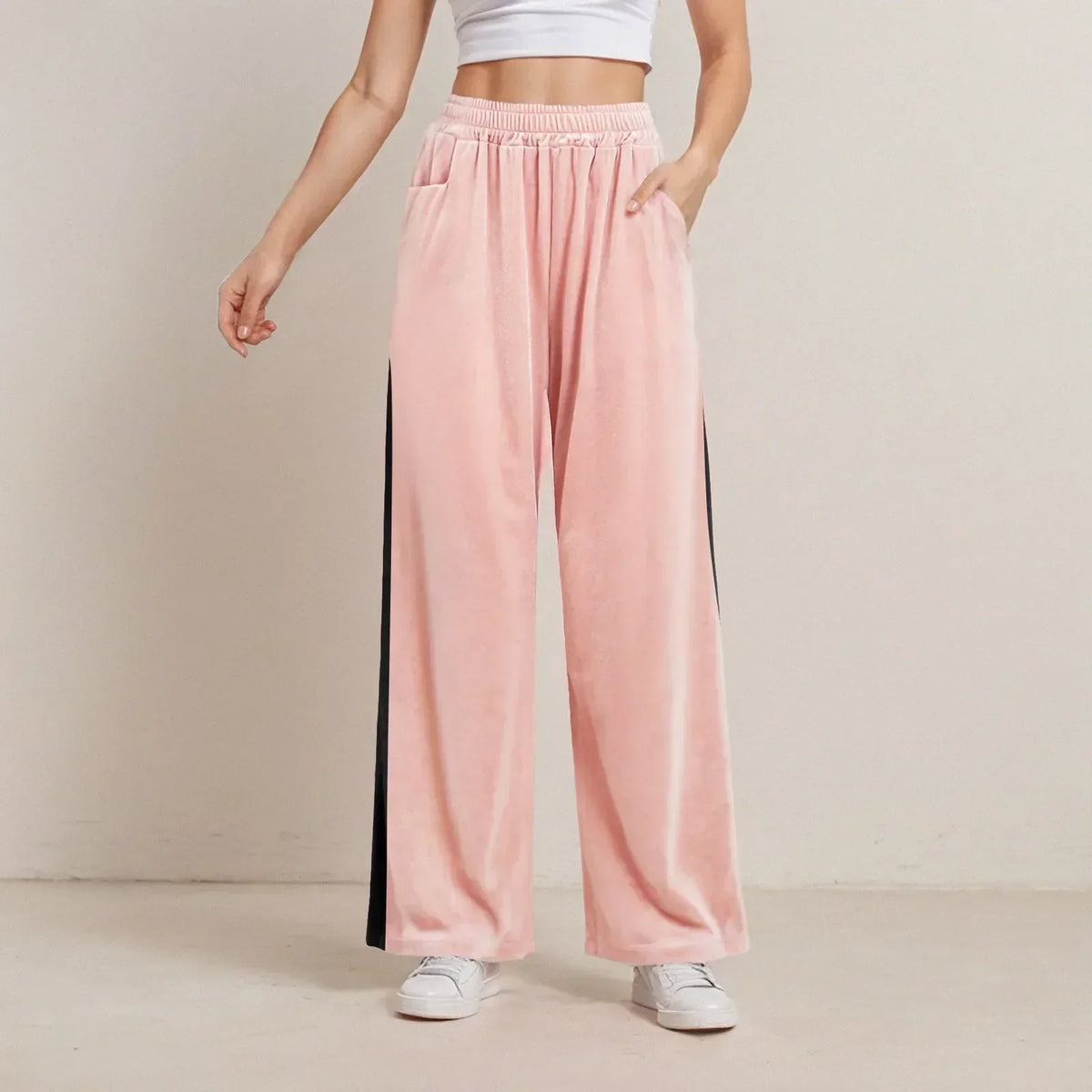Elastic High Waist Velvet-Look Pocket Wide Leg Pants 3