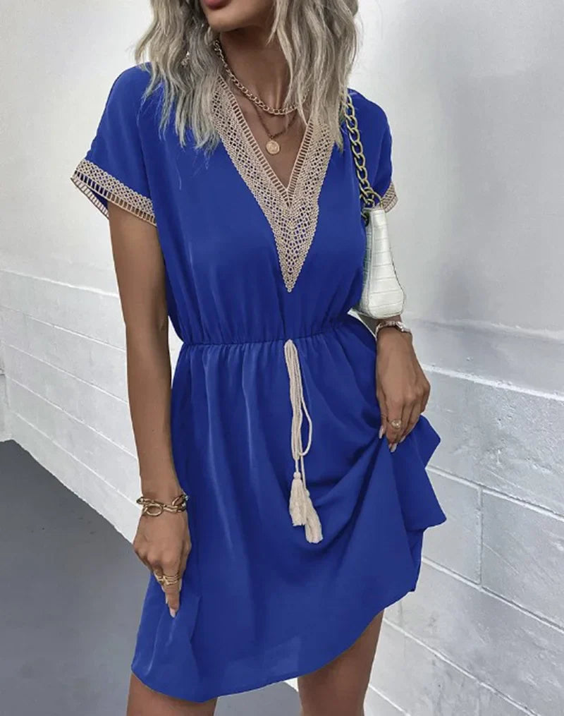 Fresh Sweet Solid Short Lace VNeck Waist Panel Skirt Midi Dresses
