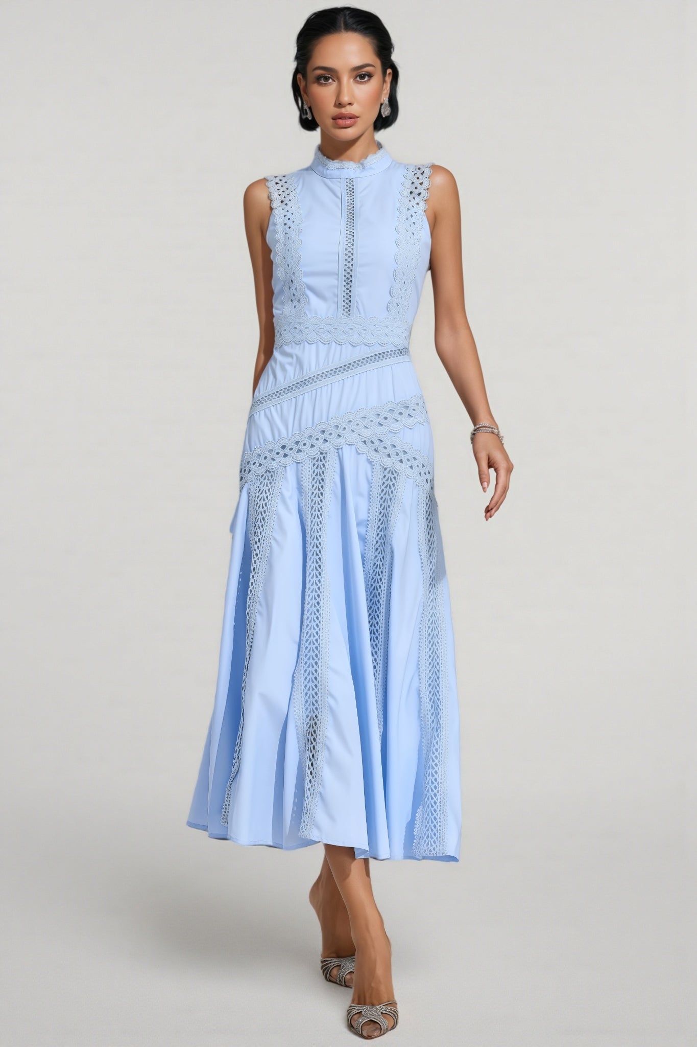 Arwty Blue Sleeveless Lace Midi Dress - View 2