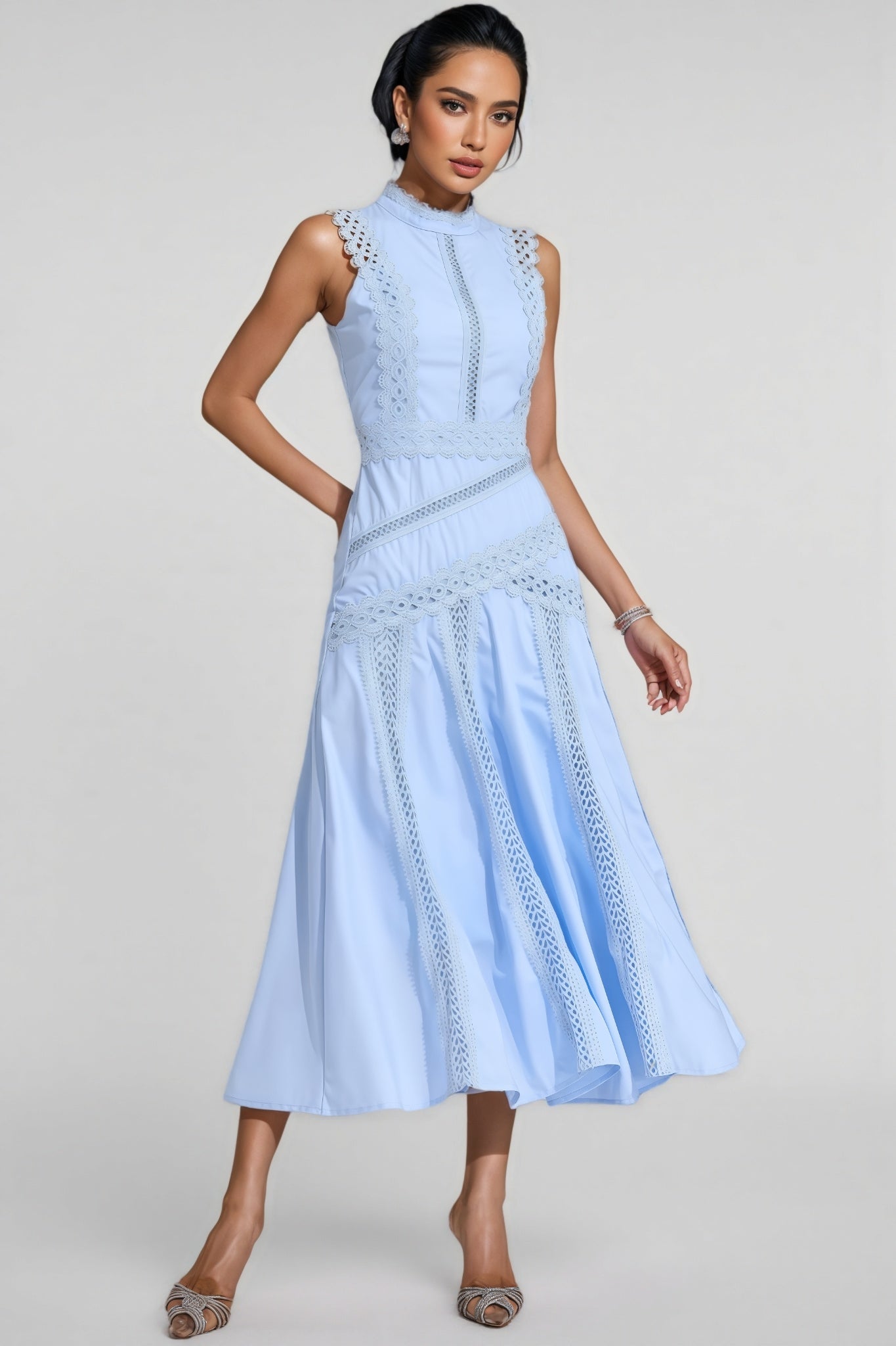 Arwty Blue Sleeveless Lace Midi Dress - View 3