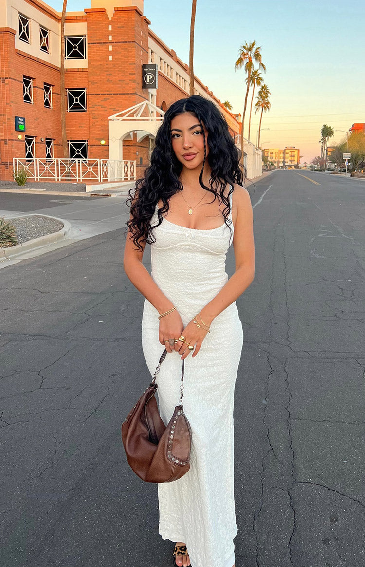 Textured Lace Scoop Neck Spaghetti Strap Fitted Maxi Dress
