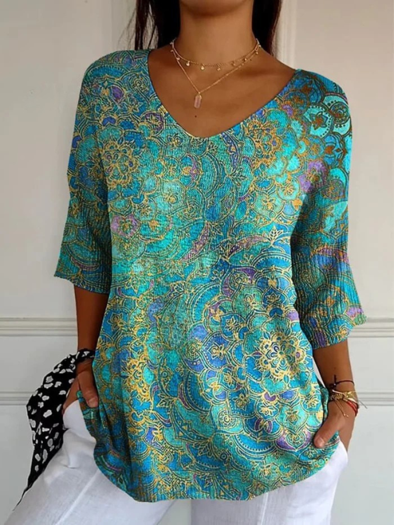 Mandala Print V-Neck 3/4 Sleeve Tunic Top