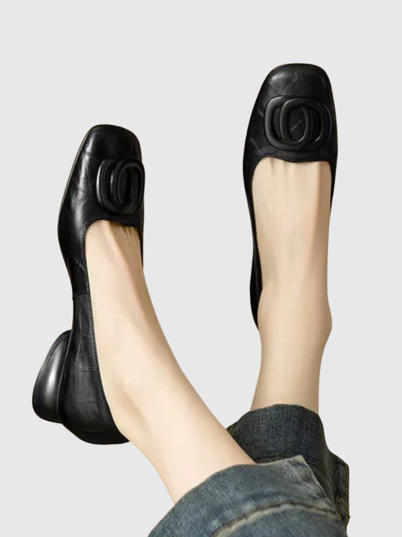 Layla | Leather Flats