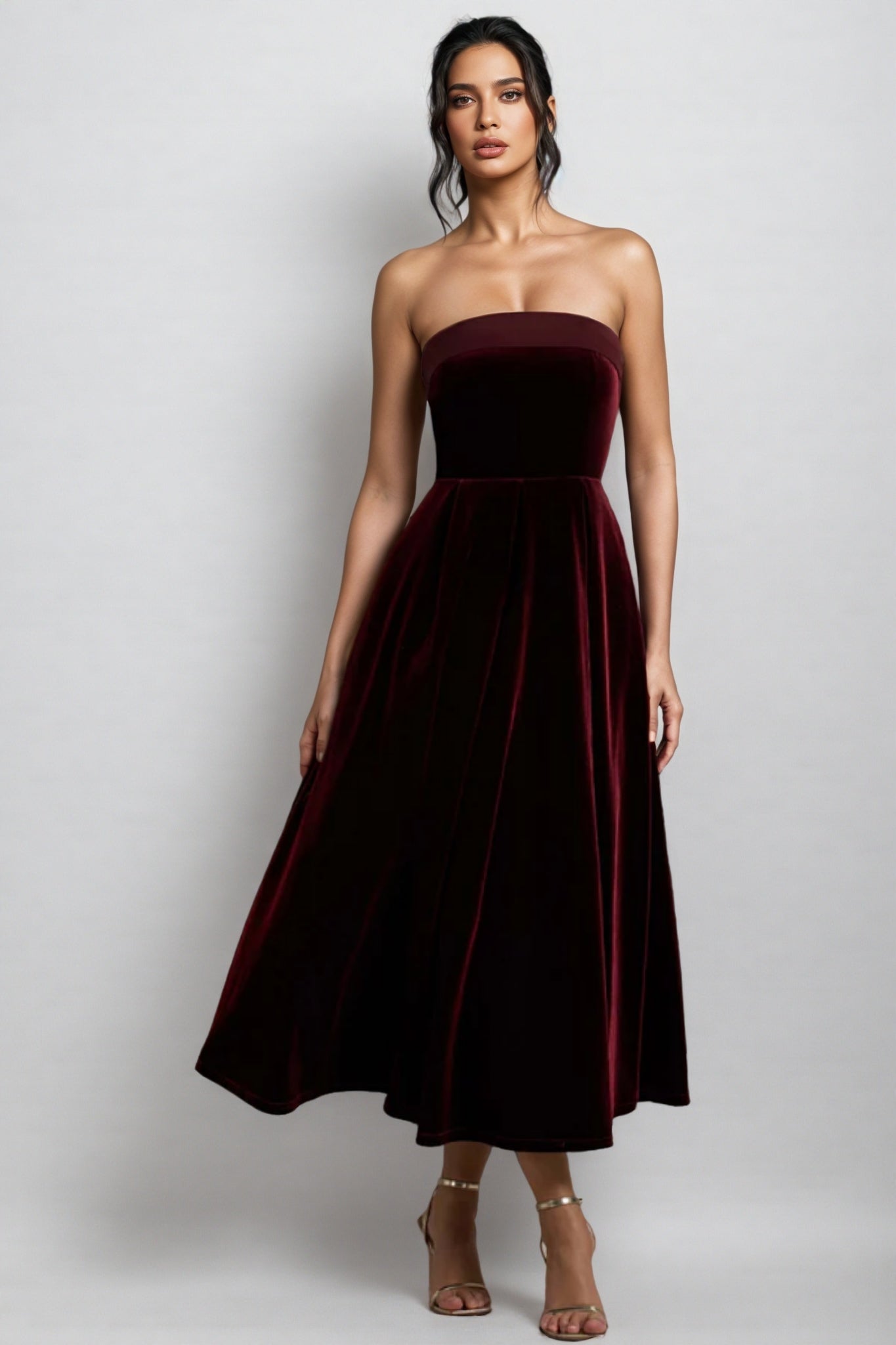 Aspedr Velvet Bandeau Midi Dress - View 3