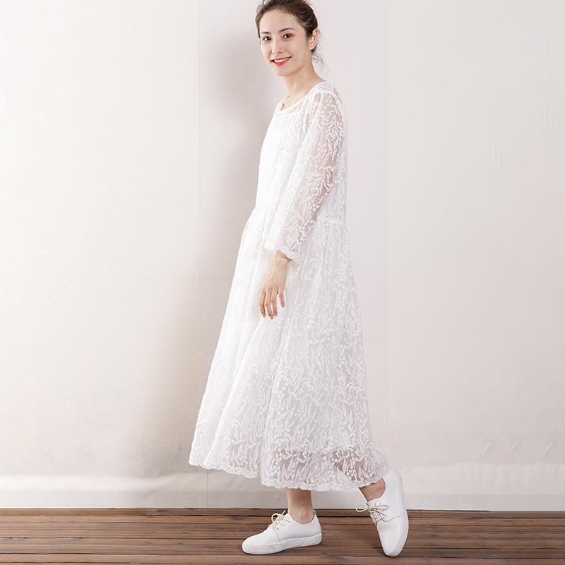 Floral Lace Scoop Neck Long Sleeve Empire Waist Sheer Hem Midi Dress